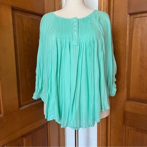 Lane Bryant mint green top with butterfly style sleeves